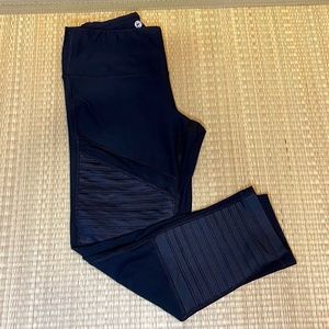 90 Degree by Reflex High-Waisted Leggings Stitching and Mesh sz XS